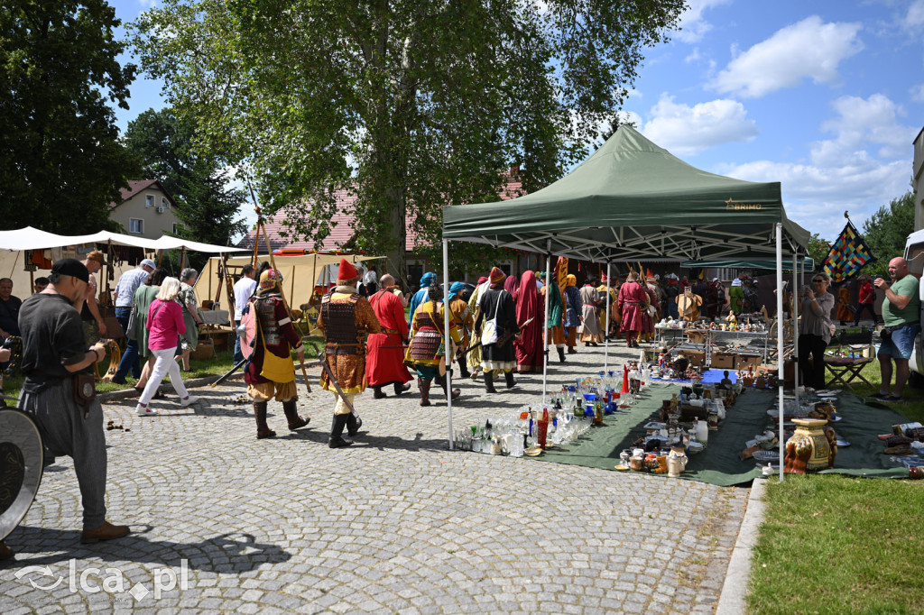 Legnickie Pole 1241 edycja 2015 rozpoczęta paradą