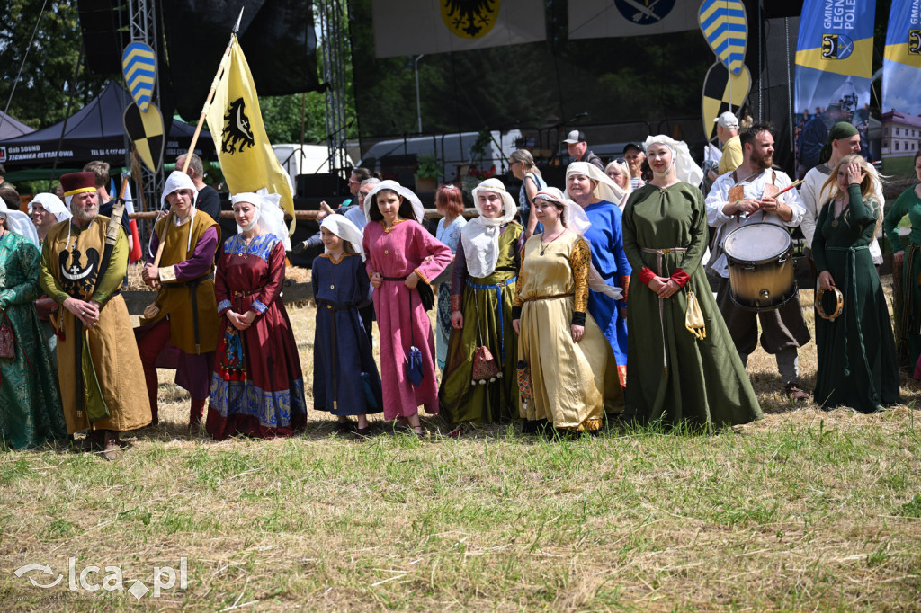 Legnickie Pole 1241 edycja 2015 rozpoczęta paradą