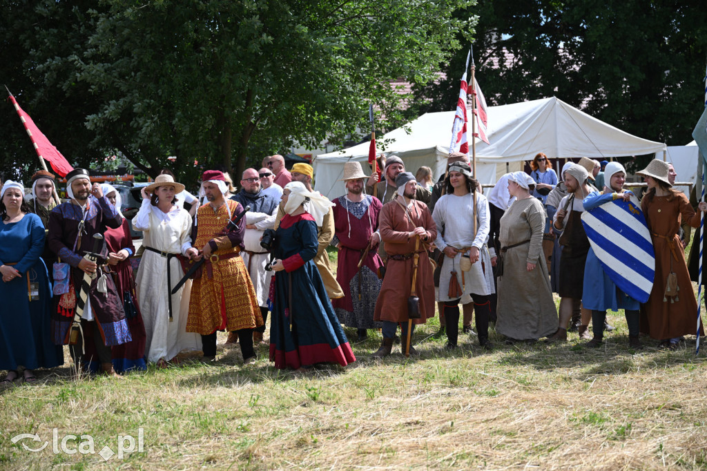 Legnickie Pole 1241 edycja 2015 rozpoczęta paradą