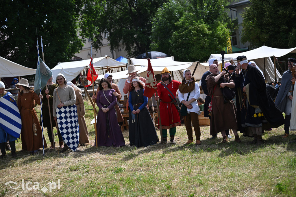 Legnickie Pole 1241 edycja 2015 rozpoczęta paradą