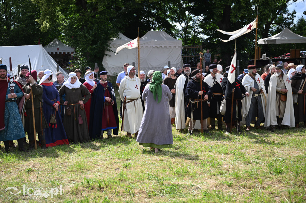 Legnickie Pole 1241 edycja 2015 rozpoczęta paradą