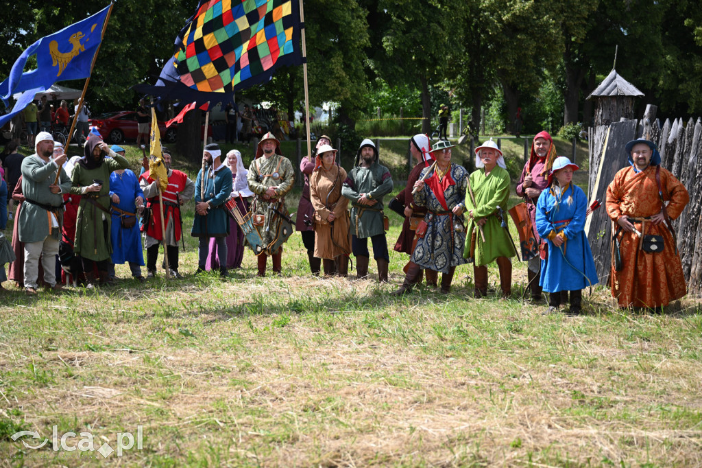 Legnickie Pole 1241 edycja 2015 rozpoczęta paradą