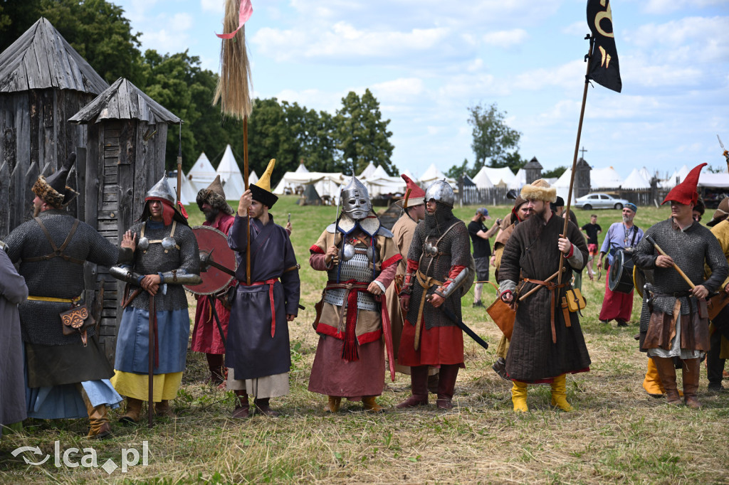 Legnickie Pole 1241 edycja 2015 rozpoczęta paradą