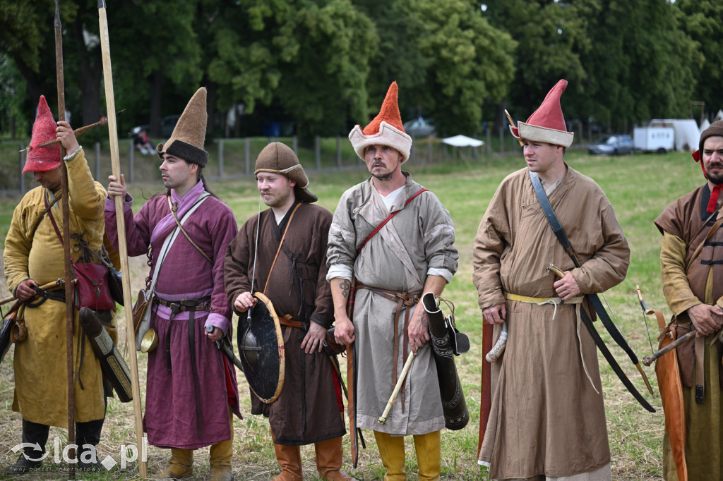 Legnickie Pole 1241 edycja 2015 rozpoczęta paradą