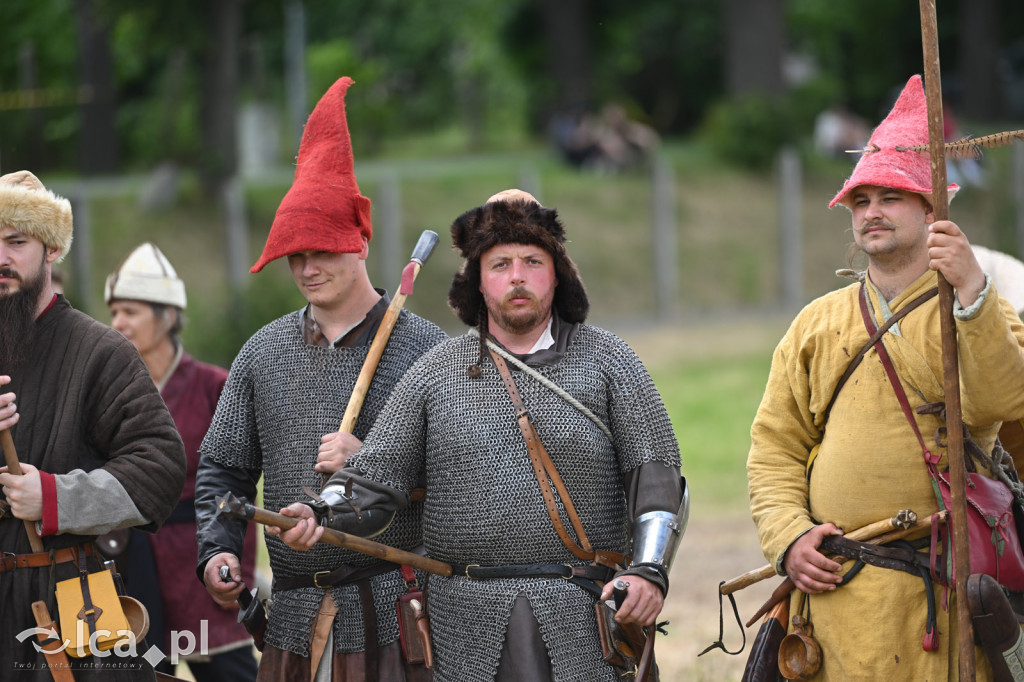 Legnickie Pole 1241 edycja 2015 rozpoczęta paradą