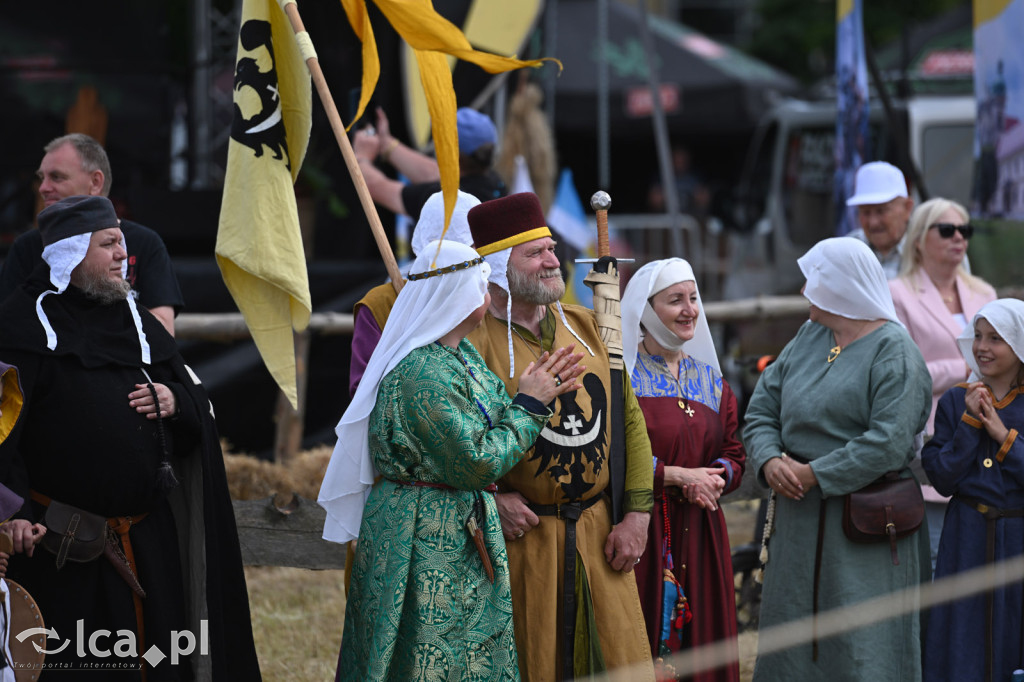 Legnickie Pole 1241 edycja 2015 rozpoczęta paradą