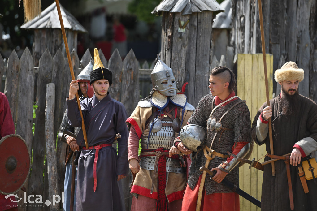 Legnickie Pole 1241 edycja 2015 rozpoczęta paradą