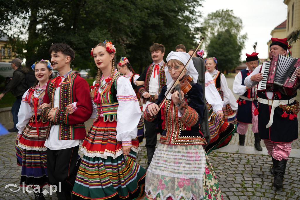Tańce, dźwięki, tradycje. Ruszył Świat pod Kyczerą