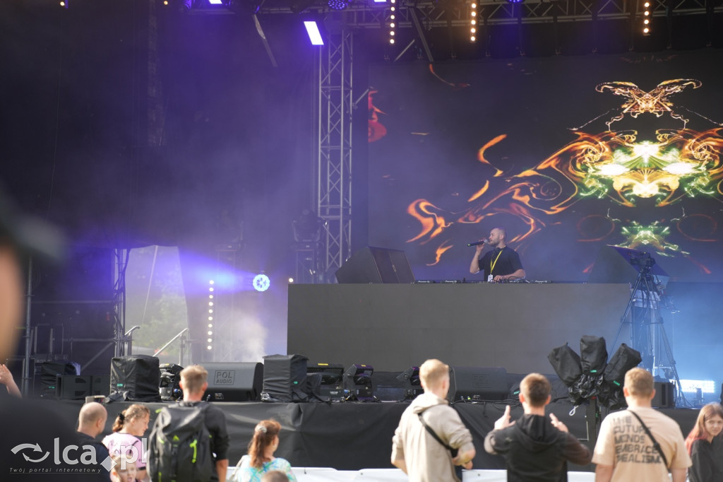 Piątek pod znakiem DJ-ów i klubowych brzmień