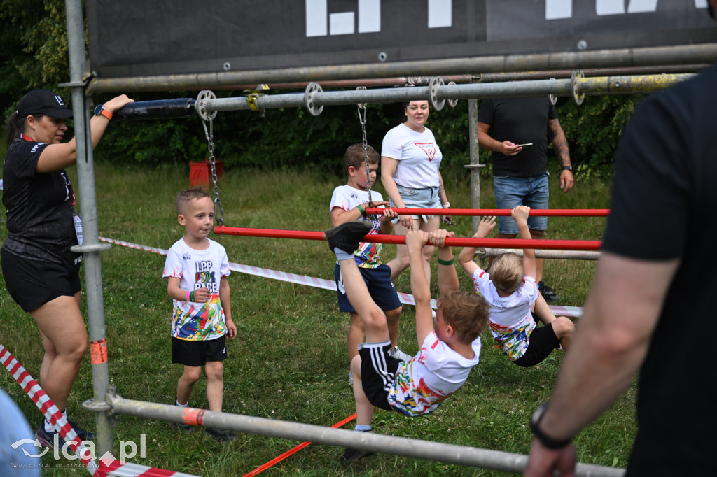 Blisko 400 dzieciaków przejęło tor przeszkód