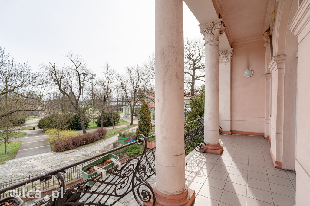 Zabytkowa willa wciąż czeka na nabywcę