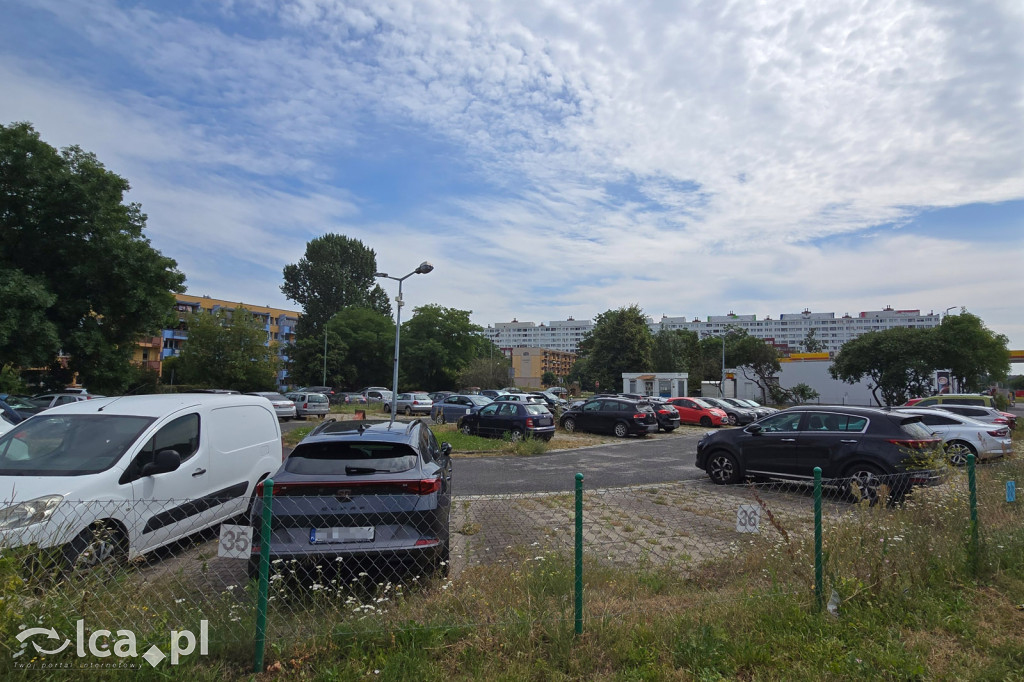 Parkingi strzeżone przejęte przez miasto