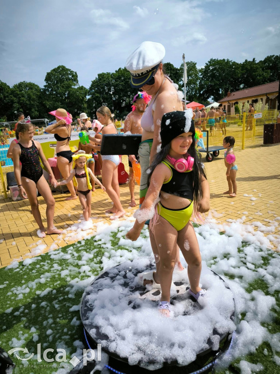 Hawajskie klimaty i tańce z całego świata