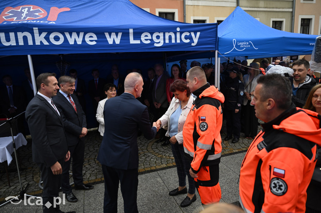 Nowoczesne karetki trafiły do Legnicy i regionu