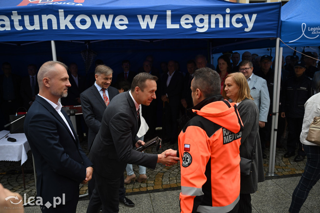 Nowoczesne karetki trafiły do Legnicy i regionu