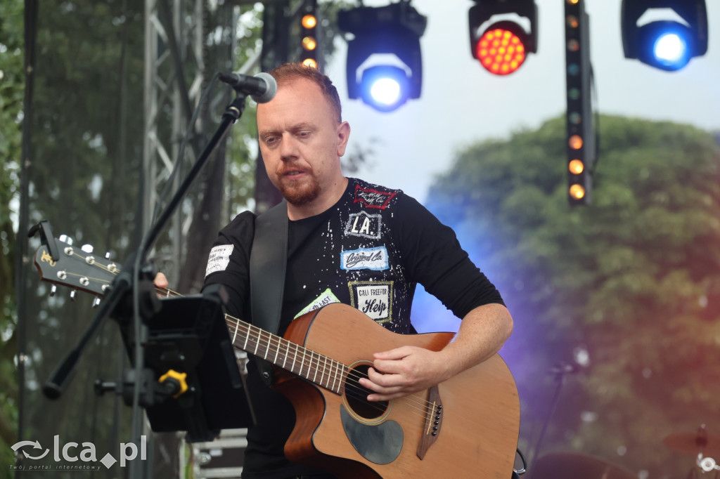 Szanty Kunice: Nikola Warda z zespołem