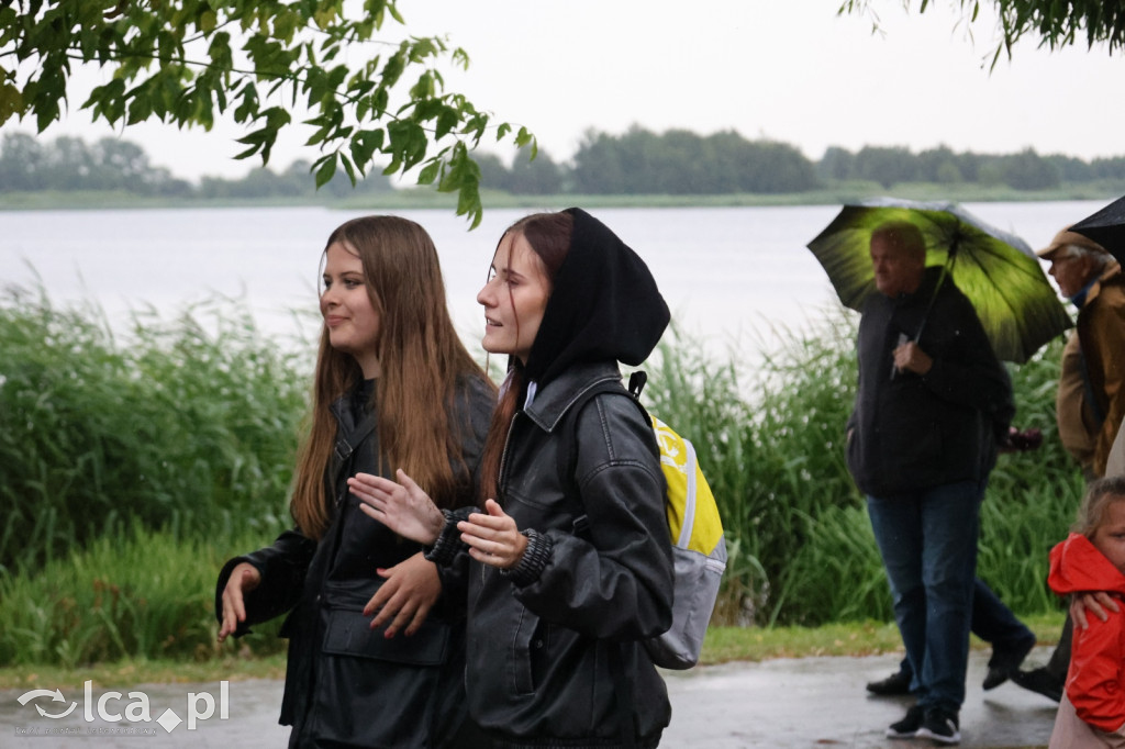 Dziewczyny z Za Horyzontem kochają Kunice