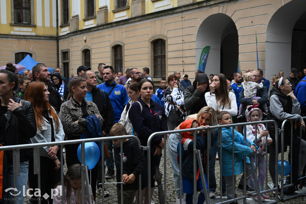 Miedź Legnica zaprezentowała drużyny