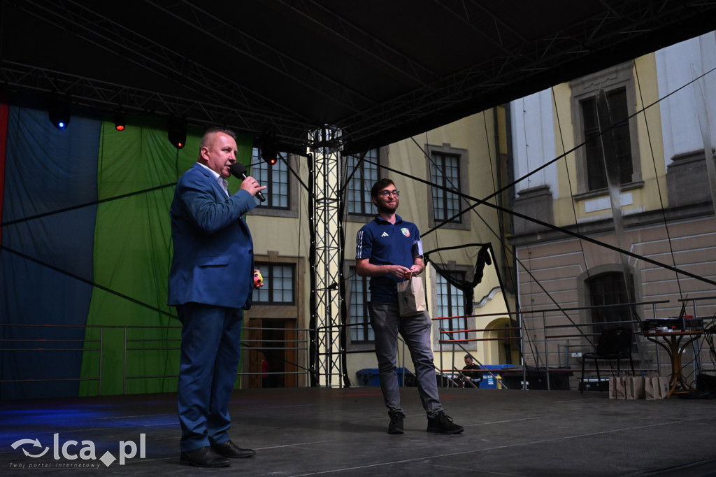 Miedź Legnica zaprezentowała drużyny