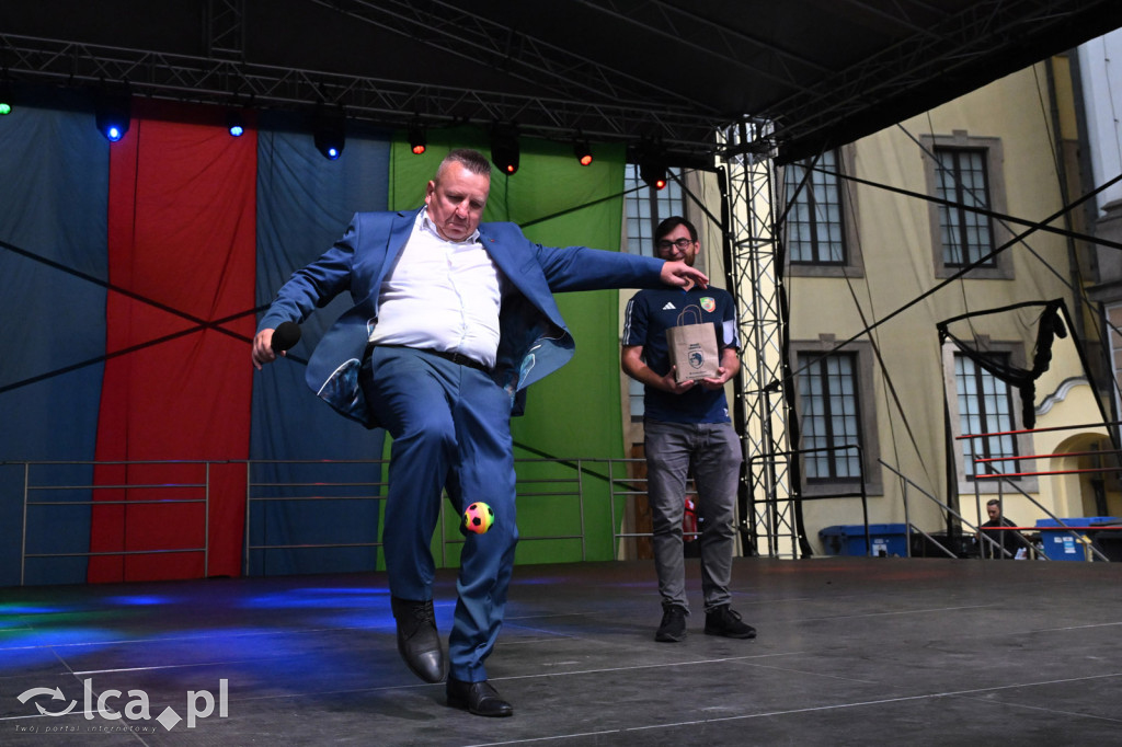 Miedź Legnica zaprezentowała drużyny