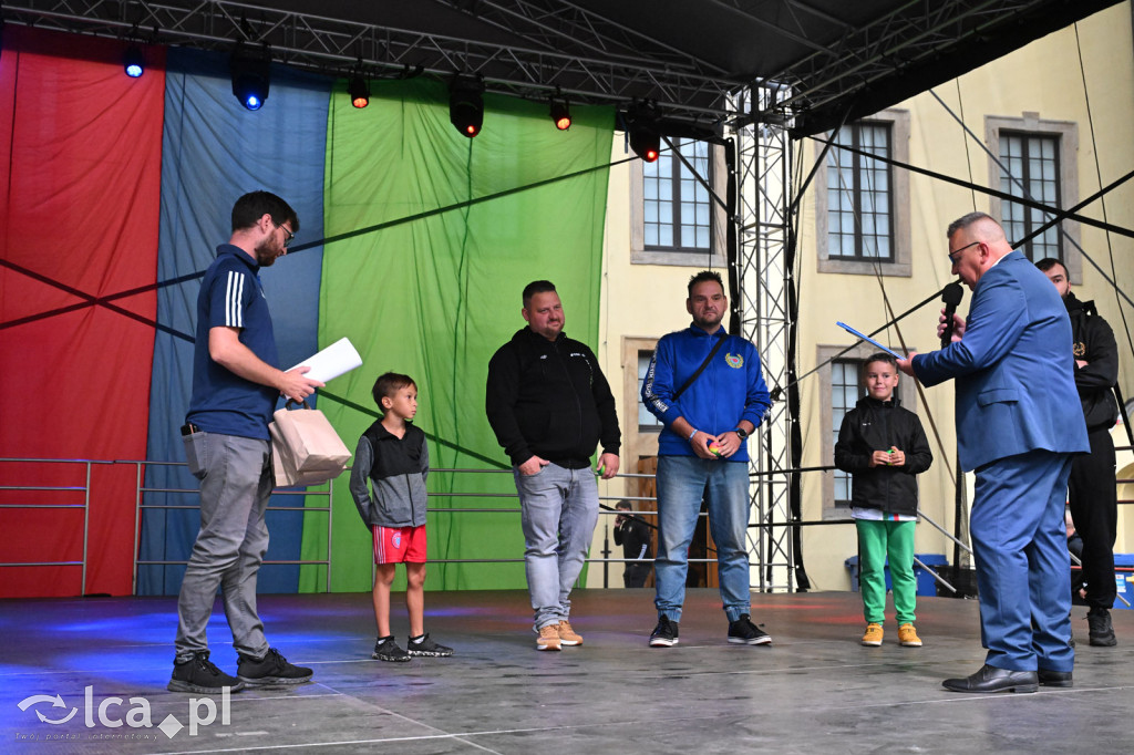 Miedź Legnica zaprezentowała drużyny