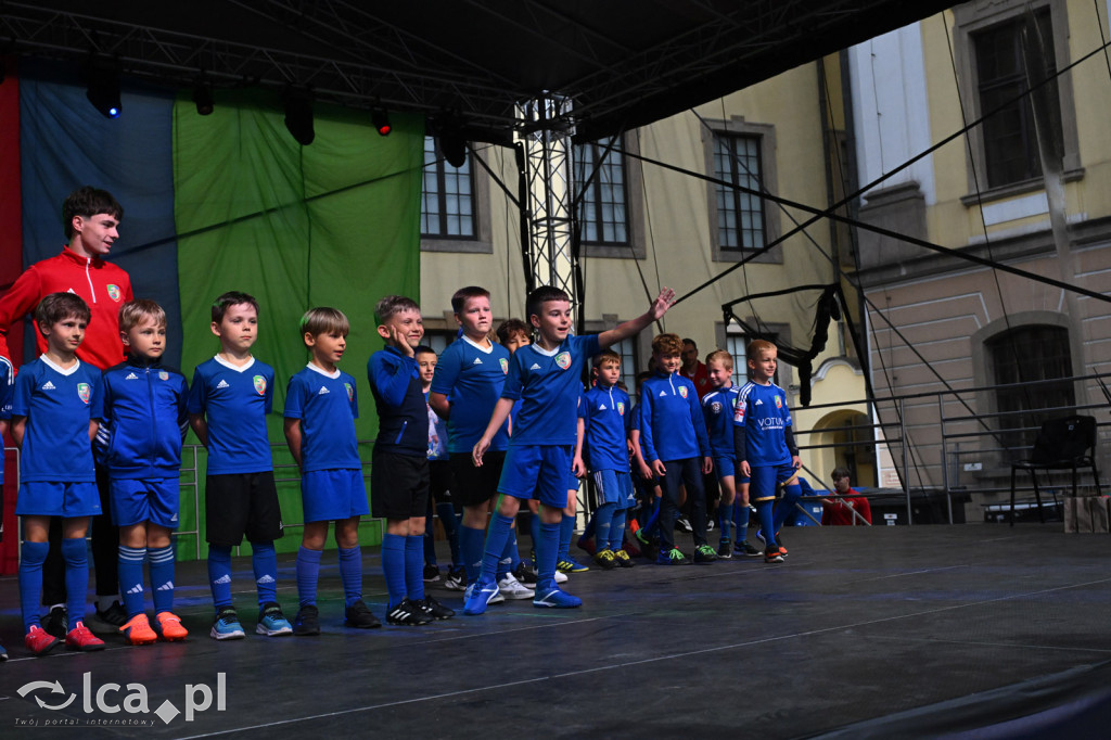 Miedź Legnica zaprezentowała drużyny