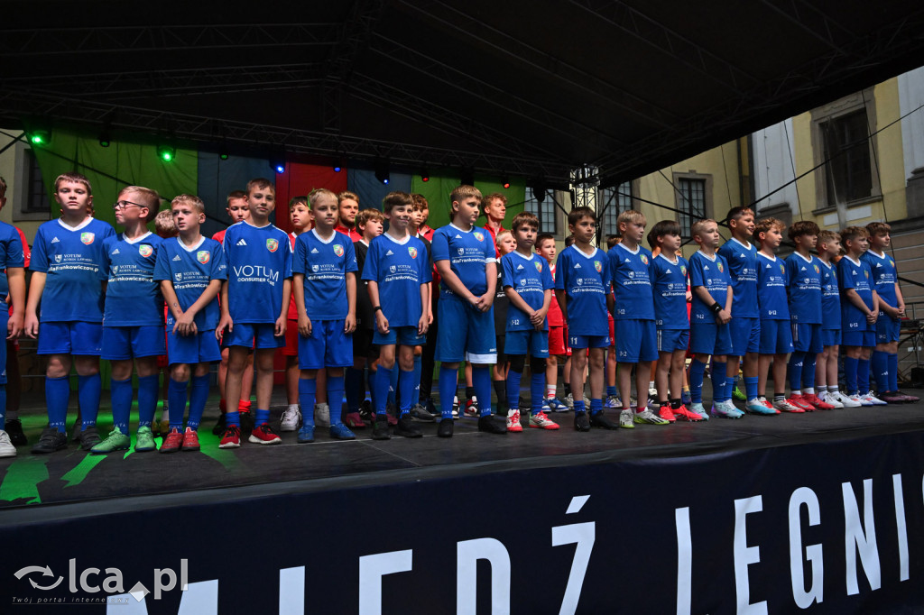Miedź Legnica zaprezentowała drużyny