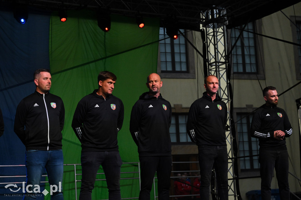 Miedź Legnica zaprezentowała drużyny