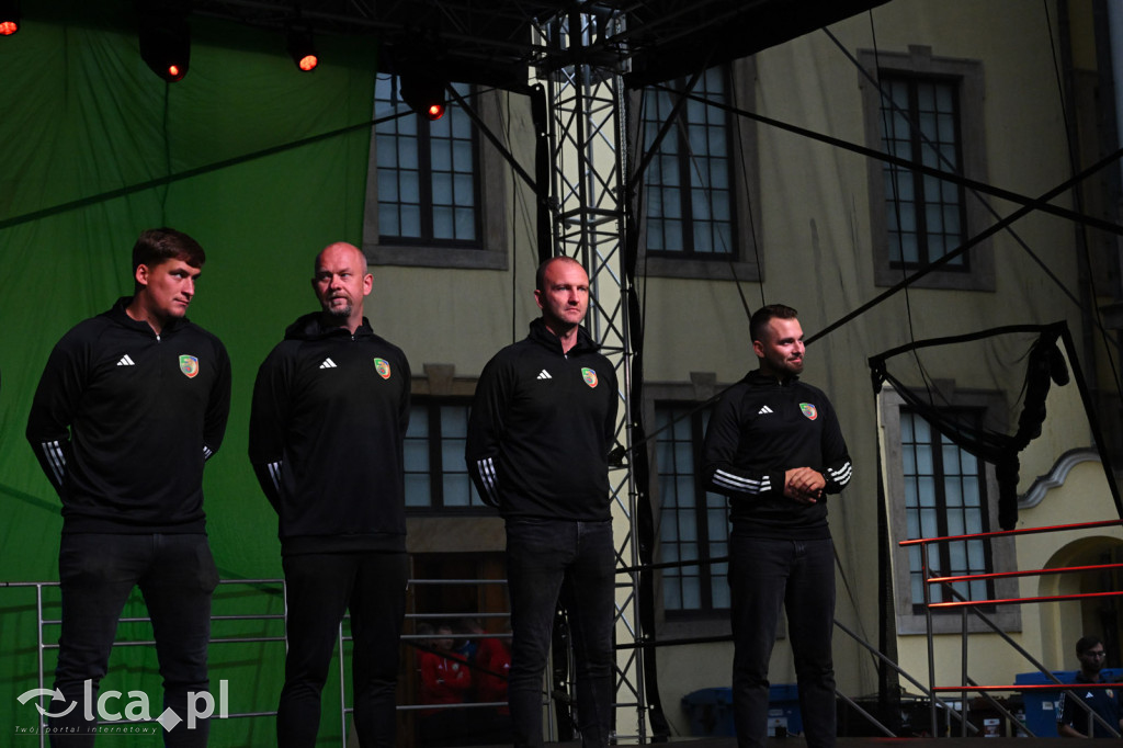 Miedź Legnica zaprezentowała drużyny