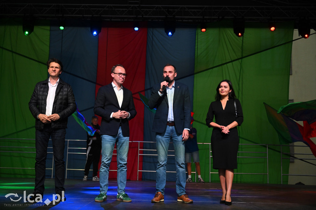 Miedź Legnica zaprezentowała drużyny