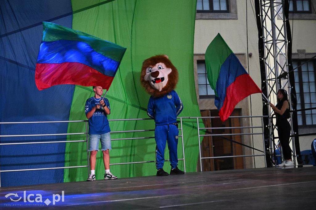 Miedź Legnica zaprezentowała drużyny