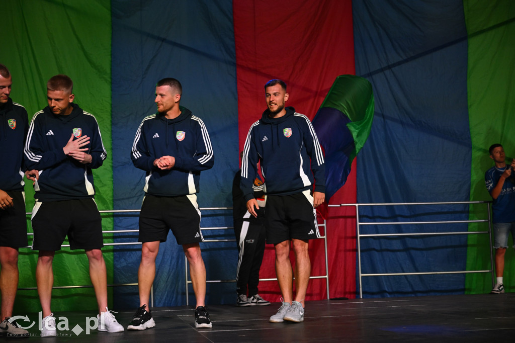 Miedź Legnica zaprezentowała drużyny