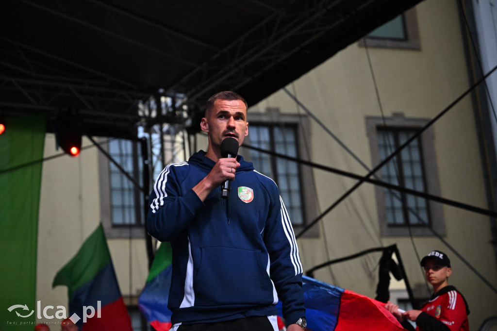 Miedź Legnica zaprezentowała drużyny