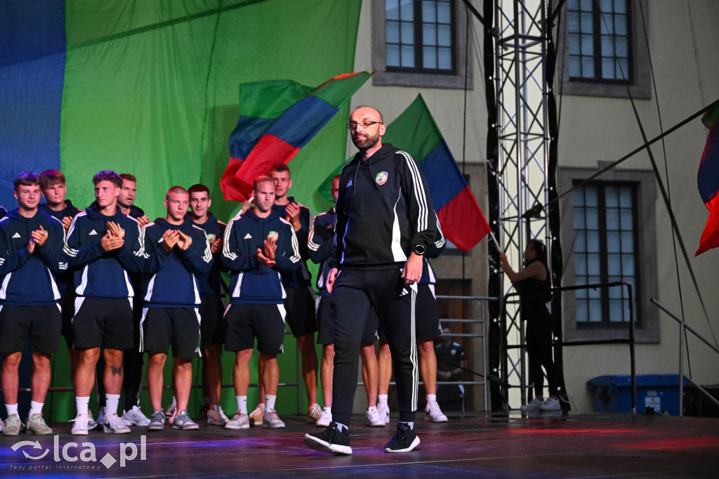 Miedź Legnica zaprezentowała drużyny
