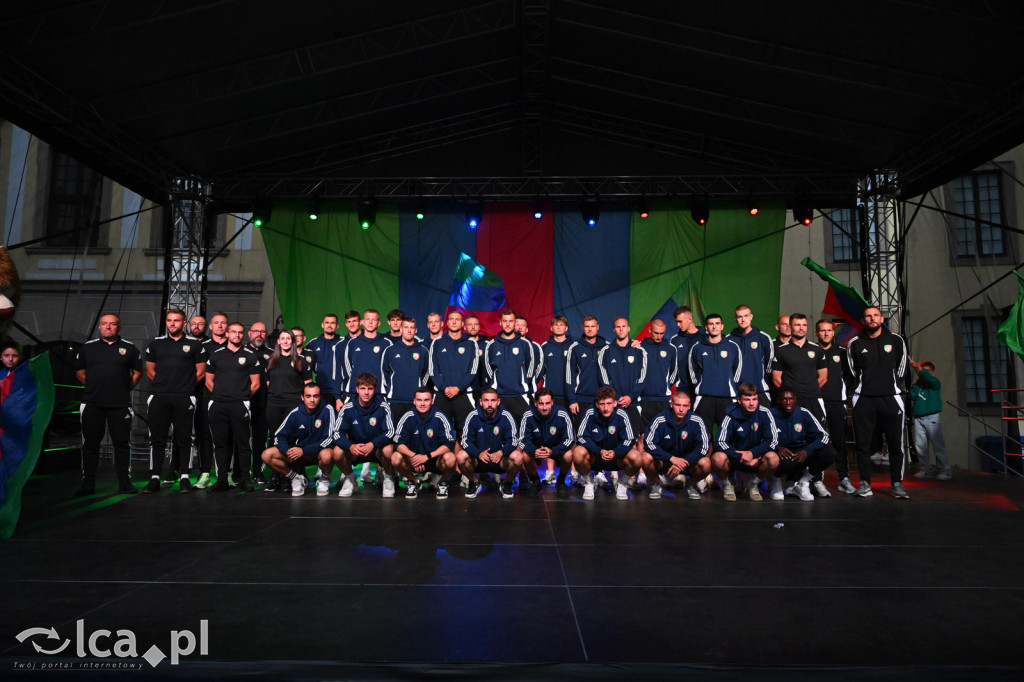 Miedź Legnica zaprezentowała drużyny