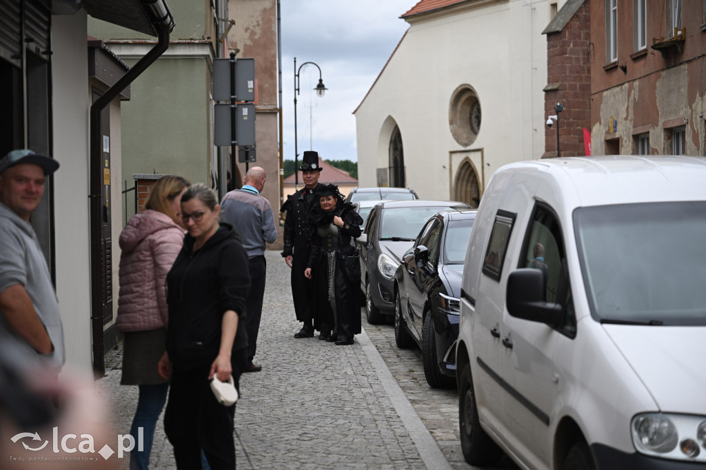 Zobacz, jak wygląda czarna strona piękna