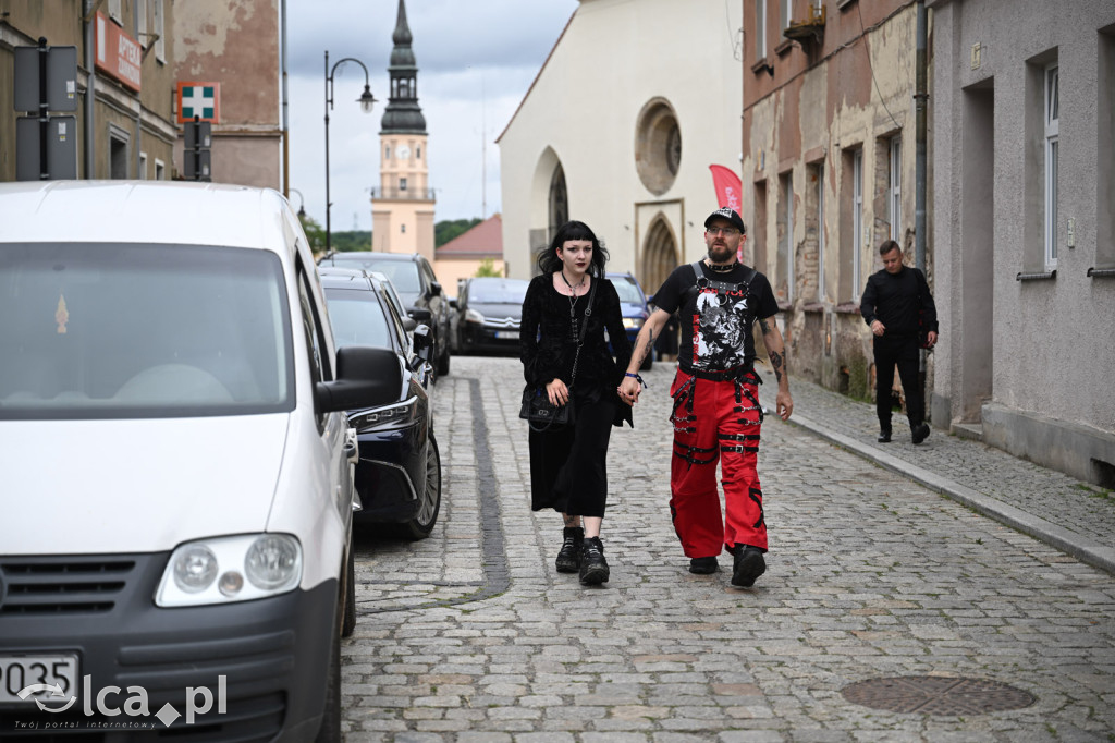 Zobacz, jak wygląda czarna strona piękna