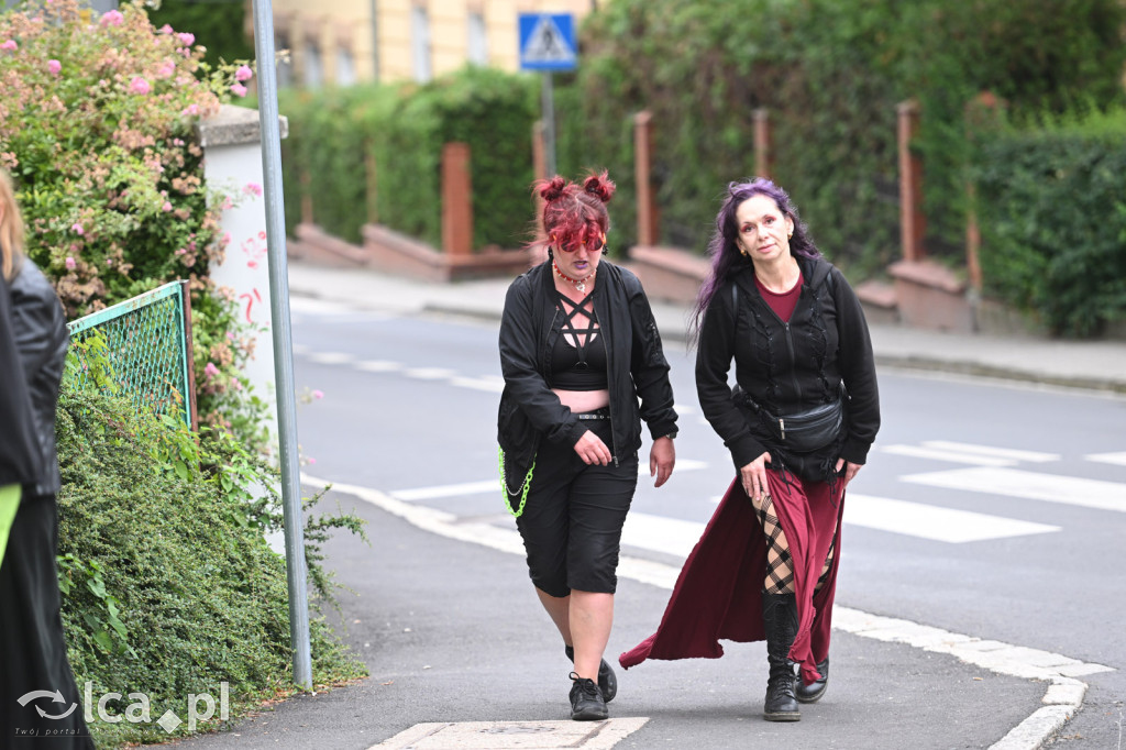 Zobacz, jak wygląda czarna strona piękna