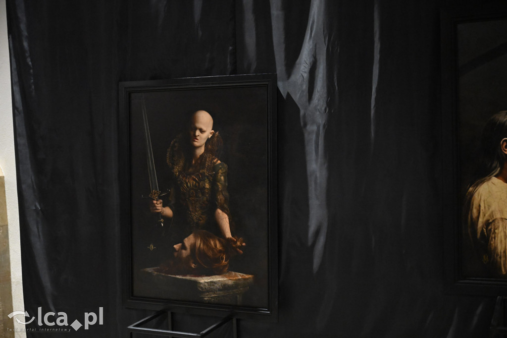 Mrok, malarstwo i metal w kościele
