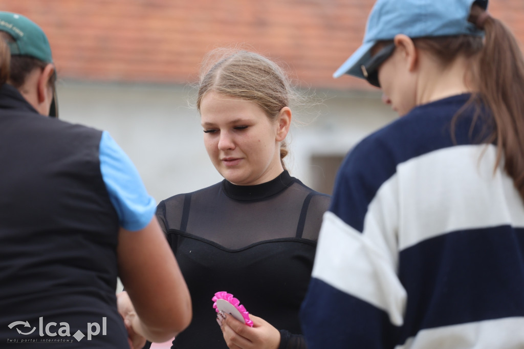 Zawody w skokach przez przeszkody w Kwiatowie