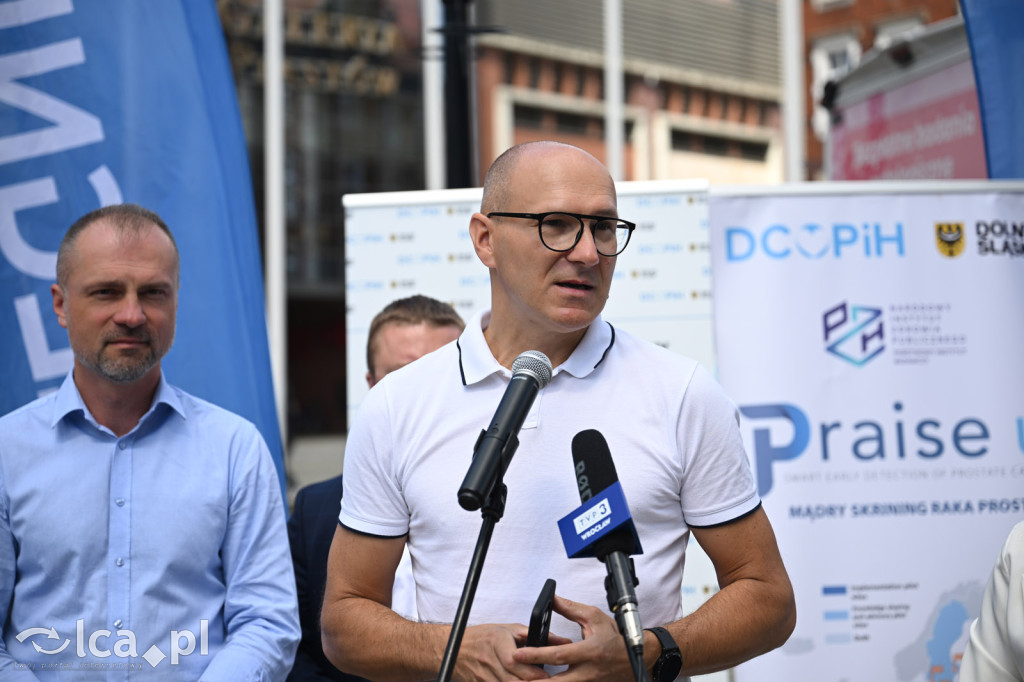 Mobilne badania prostaty przyciągnęły tłum panów