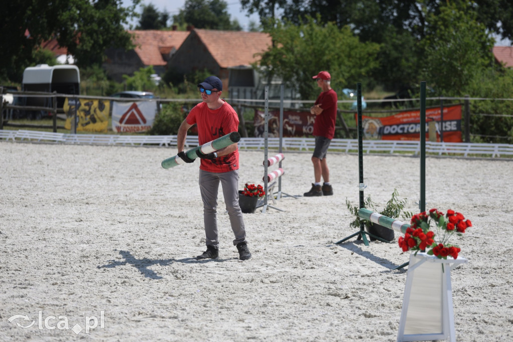Familijne Ujeżdżenie i Podskoki