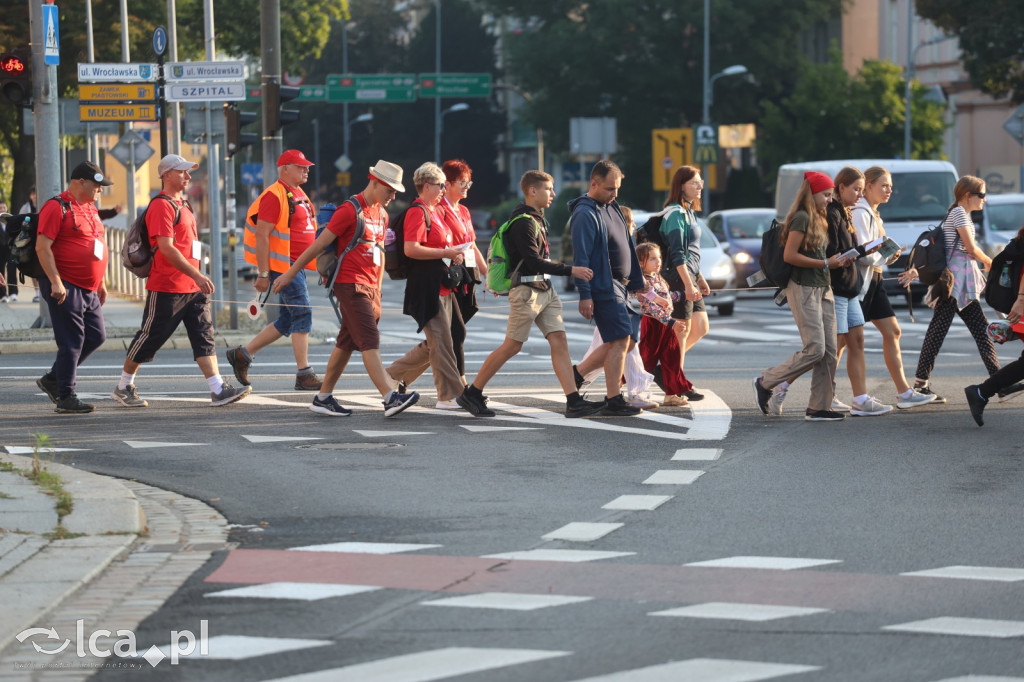 Ponad 700 legniczan na pielgrzymkowym szlaku