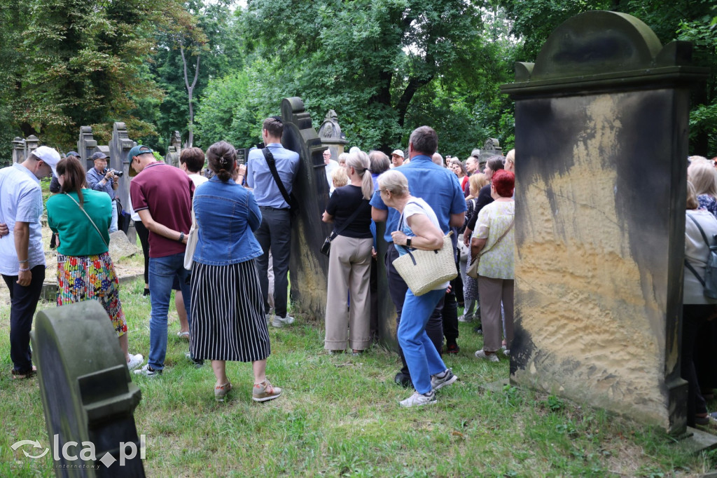 Legnicki Spacer Historyczny – Cmentarz żydowski