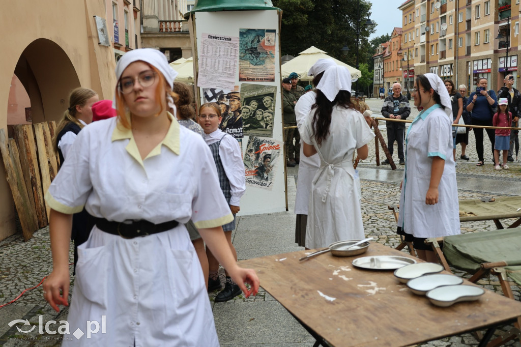 Godzina „W” i rekonstrukcja „Kanały na Woli”