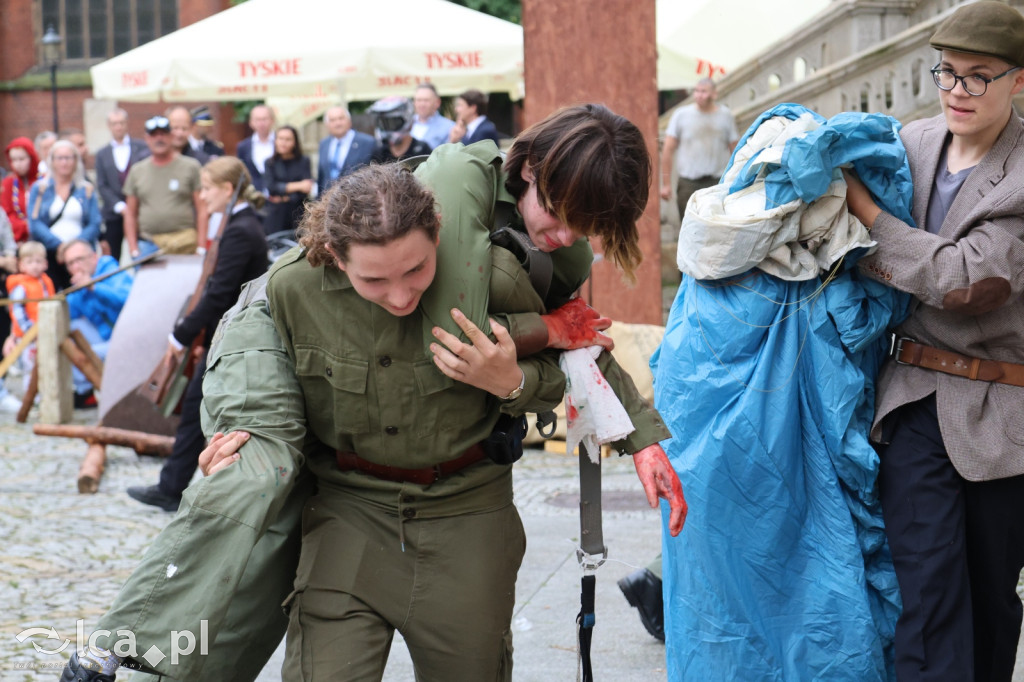 Godzina „W” i rekonstrukcja „Kanały na Woli”