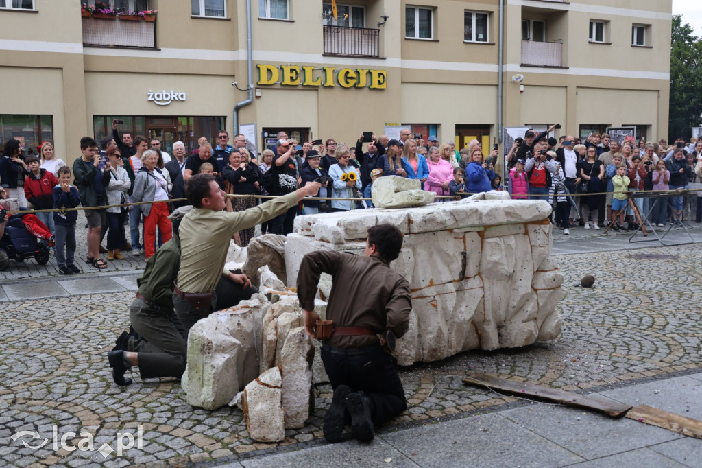 Godzina „W” i rekonstrukcja „Kanały na Woli”