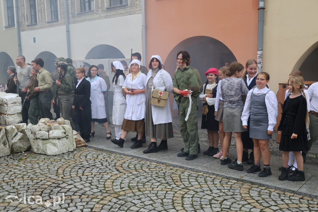 Godzina „W” i rekonstrukcja „Kanały na Woli”