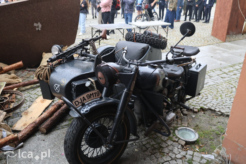 Godzina „W” i rekonstrukcja „Kanały na Woli”