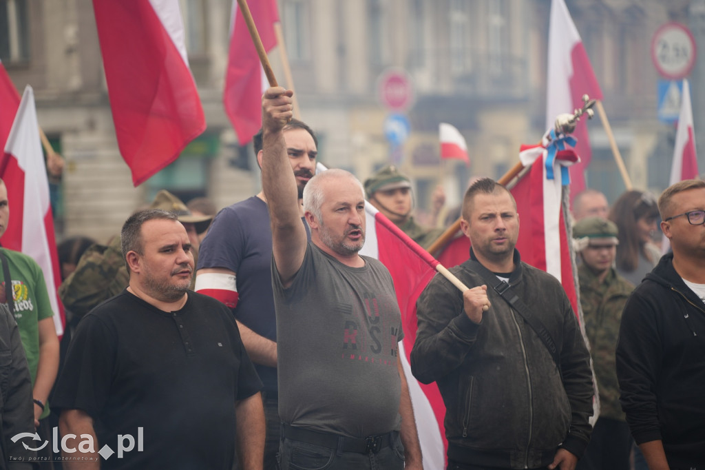 Biało-czerwony hołd dla bohaterów